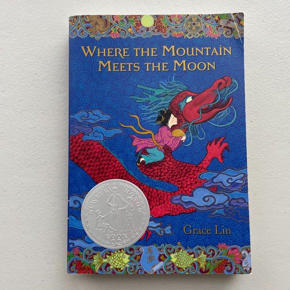 Where the Mountain Meets the Moon Youth Fiction Paperback Grace Lin 2011 - Picture 1 of 4